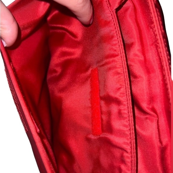 BIN046.12 Authentic Prada Italy Vintage Tessuto Red Nylon Shoulder Tote - Picture 6 of 12